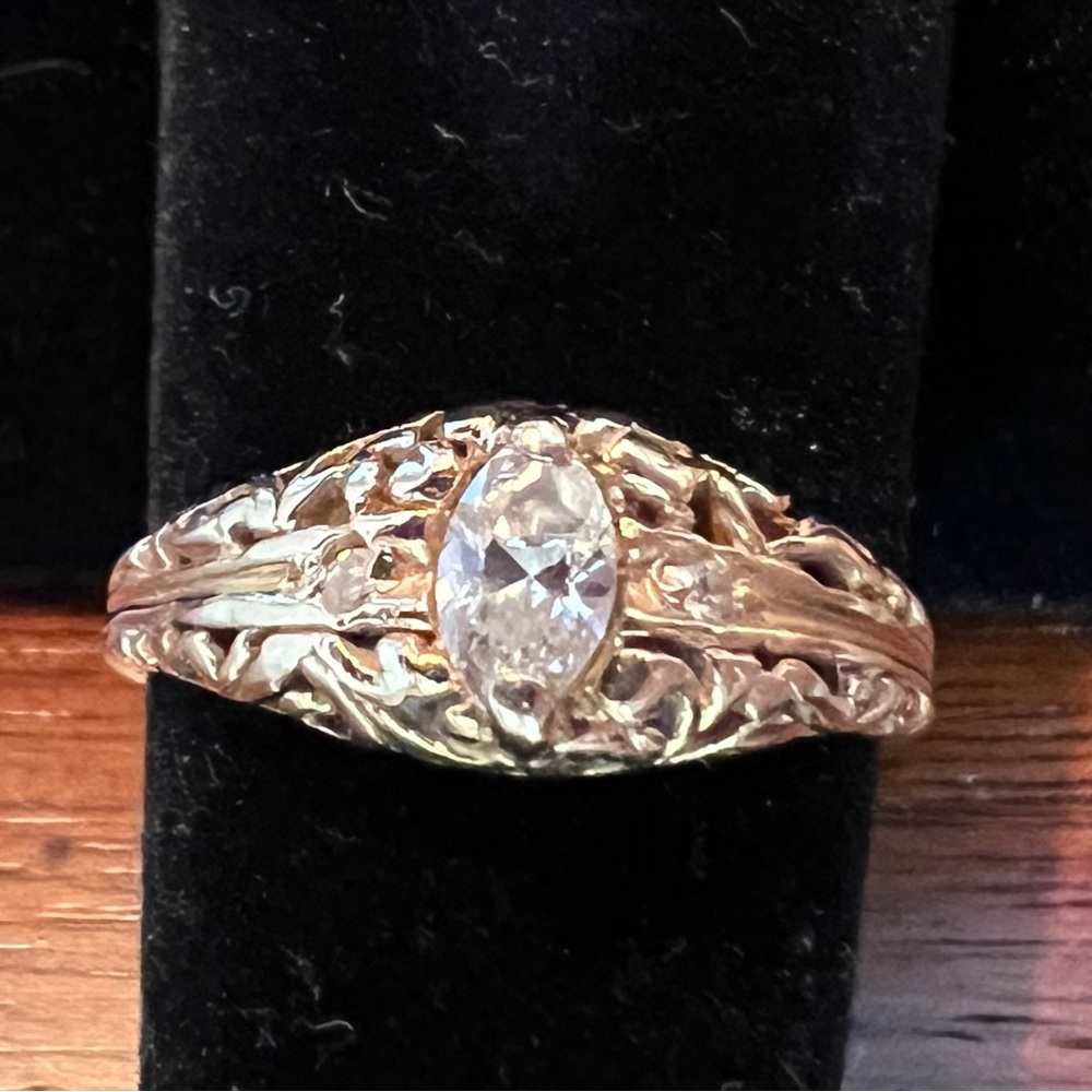 Elegant 14k Solid Gold, Filigree Ring